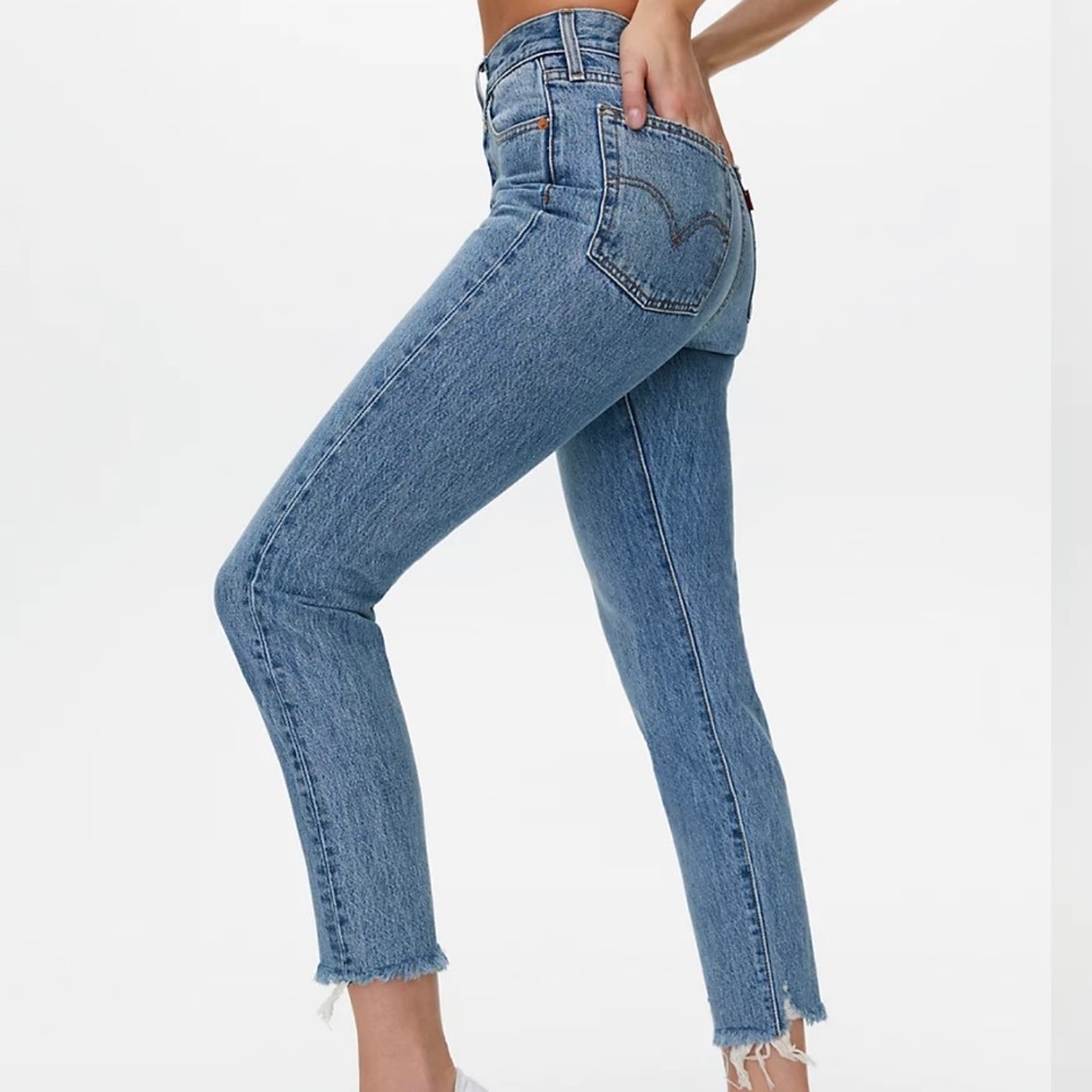 Levi’s Wedgie Fit Jeans High Waisted Size 29